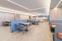 Hanting Hotel (Shuozhou Pinglu Yicheng Shopping Mall Branch) - 2-Star