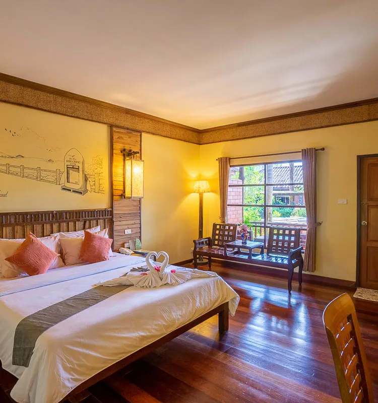 ห้องพักดีลักซ์ริมสระ