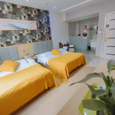 Huancheng 2046 Theme Hotel