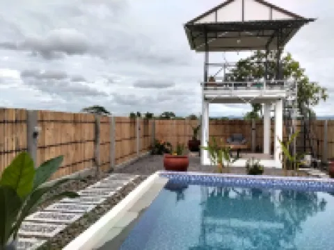 Villa New D'Bamboo by Plesirhatiyogja