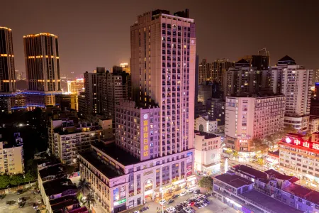 Fuyue Holiday Hotel(fuhua street store)