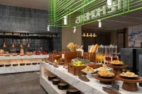 Wanda Moment, Bo Le - breakfast
