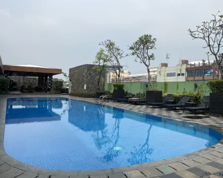 Whiz Prime Hotel Kelapa Gading Các khách sạn ở Bắc Jakarta