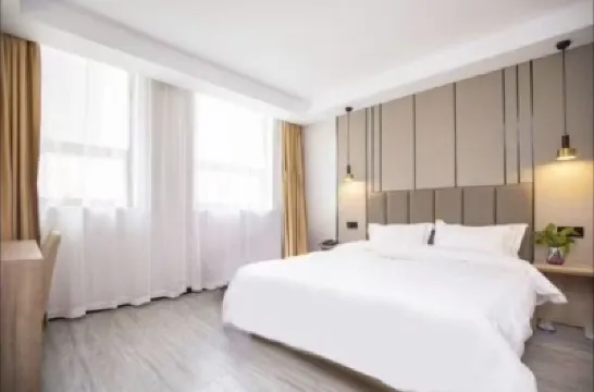 Kaju Hotel (Nanjing Yangtze River Bridge Yuejianglou store) Hotel in zona Torre Yuejiang