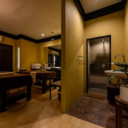 Horizon Karon Beach Resort & Spa