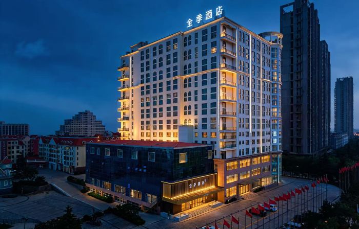 JI Hotel (Haiyang Haibin Middle Road Ten-Thousand-Meter Bathing Beach)