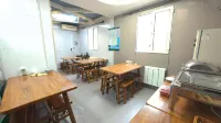 Qingzhu Qingyi Excellent Hotel (Hohhot Agricultural University Shop)