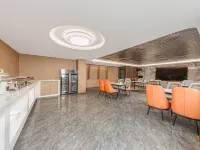 Home Inn & Hotels Ruibo Yun (Liaoyuan Station Front Bus Terminal and Ning Street Branch) Hotels in Liaoyuan