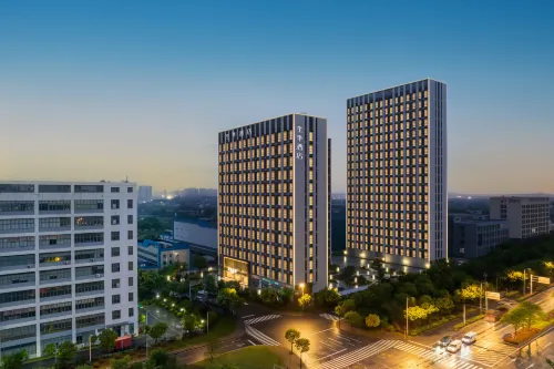JI Hotel (Changzhou Universal Dinosaur City Oriental Jurassic)