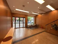 Janelee Hotel &Apartment Inn - ที่มีที่จอดรถ