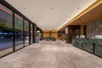 Mushang Light Luxury Hotel (Wuyue Plaza Zhaotong Ancient City) - Parkering