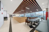 White Swan Hotel (Bayinbulak Town)