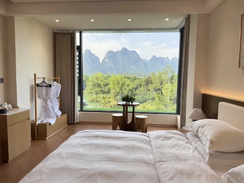 Riverside Scenic Vacation Apartment (Dongnayuwan Scenic Area)