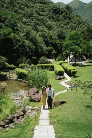 Zhuyinxing · Muyun Valley Stream Swing Boutique Inn
