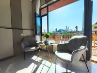 Tangbula · Wangshanhe Xianshi Homestay (Nilka Bee Town) - Mountain view