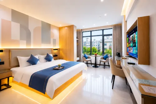 Jincheng Hotel - parking