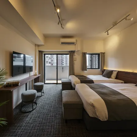 Grand Residence Hotel Hakata Premier Отели рядом с достопримечательностью «Железнодорожный вокзал Охаси»