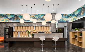 Gray Whale Smart Hotel (Baoding Jiade Wanda Plaza)