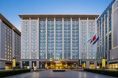 โรงแรมเมโทรพาร์ค โรงแรมในสวนสาธารณะธุรกิจก้าวหน้า, ศูนย์กีฬาเฟงไท่, พื้นที่หนานกง