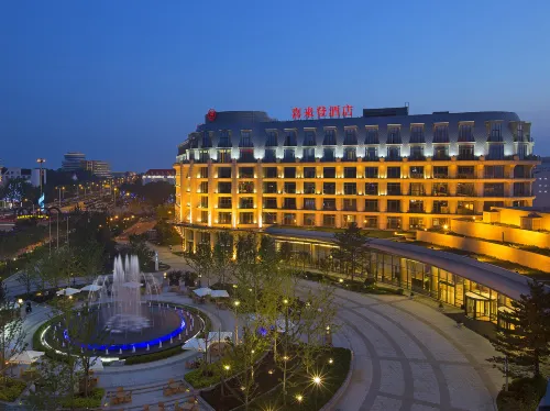 Sheraton Qinhuangdao Beidaihe  Hotel - Luxury