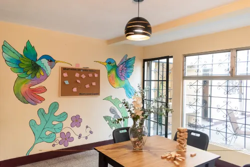 Be Happy Hotel Gt - Homestays
