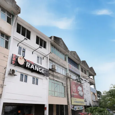 Swing & Pillows @ Red Orange Hotel Port Klang, Selangor