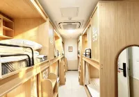 雅哈輕旅|全女旅宿（東門老街大劇院地鐵站店） - 青年旅館