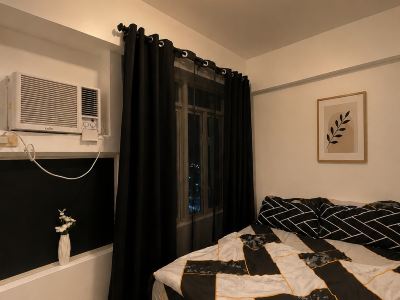 Casa Venezia | Modern Studio Near Venice and BGC