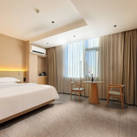 Ledong Yunqi Hotel (Huangliu Town)