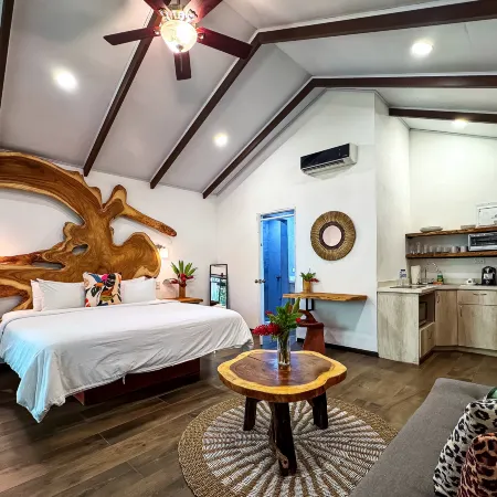 ECOTICA Boutique Hotel