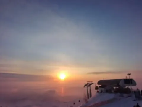 Unscrupulous Xueye Youth Travel Service