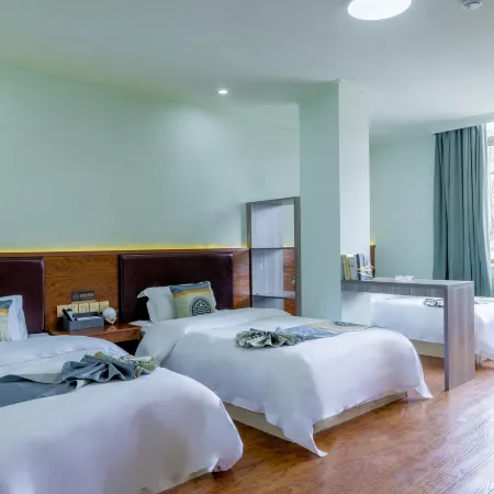 Lanzhuo Inn