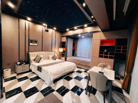 Huludao Laojie Qingli Homestay