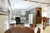Shijingju Homestay (Xiandu Scenic Area)