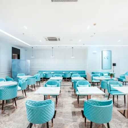 XANA HOTELLE (Shenyang Middle Street Joy City New Mart)