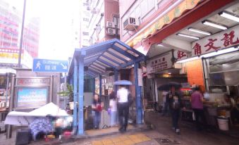 4. Yi Jia H..