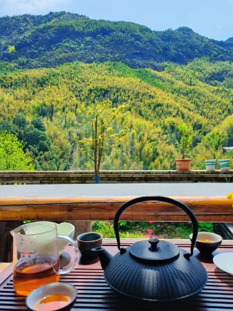 Jiu Gong Shan Under Bamboo Forest Guesthouse Отели рядом с достопримечательностью «Yunzhong Lake Reservoir»