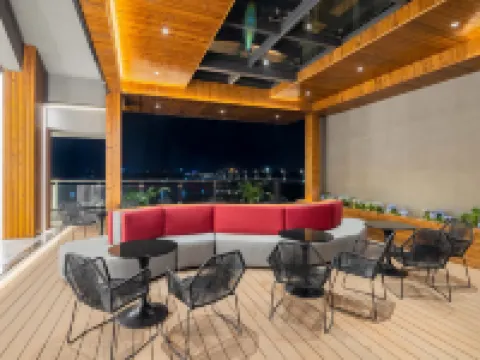 Ibis Styles Hotel (Ruili Jiegao Border Trade Zone Branch) Hotels in Ruili