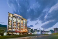 大理•荷花WCYBERPUNKDESIGNCINE高空花園民宿（愛琴海購物公園店） - 3 星級