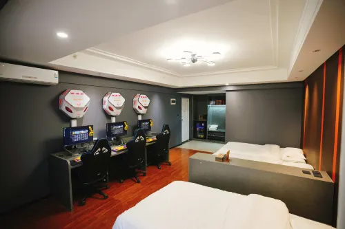 Wushuang E-sports Hotel (Xi'an Daming Palace Wanda Branch)
