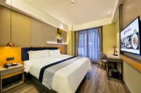 Homeinn Selected Hotel (Shenyang North Station Huigong Square Xuhui Center)