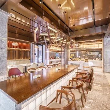 Dalian Airport Yingke Road Atour Hotel