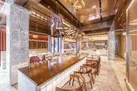 Dalian Airport Yingke Road Atour Hotel