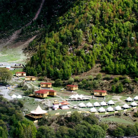 Guoran Muwu Camp Hotel