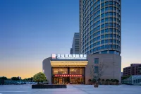 V · Leader SHENHANG International Hotels in South Bus Station