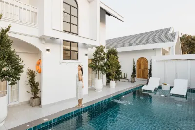 Zenzen Pool Villa Hotel dekat Tweechol Botanic Garden