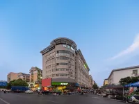 海友飯店（吉安縣君山大道店） - 停車場