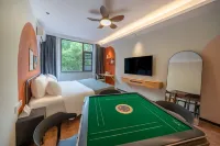Huajian Meisu Hotel (Xinyang Railway Station Tianrun Plaza)