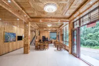 Pusu Yiyaxuan Homestay (Longji Rice Terraces Golden Buddha Peak Observation Deck Branch)