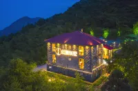 Meet at Lushan · Yunding Villa (Lushan Guling Town Xiaotianchi)
